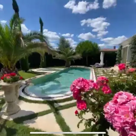 Dolce Villa Slantchev Briag